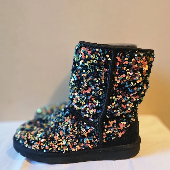 UGG boots - Picture 4 of 11